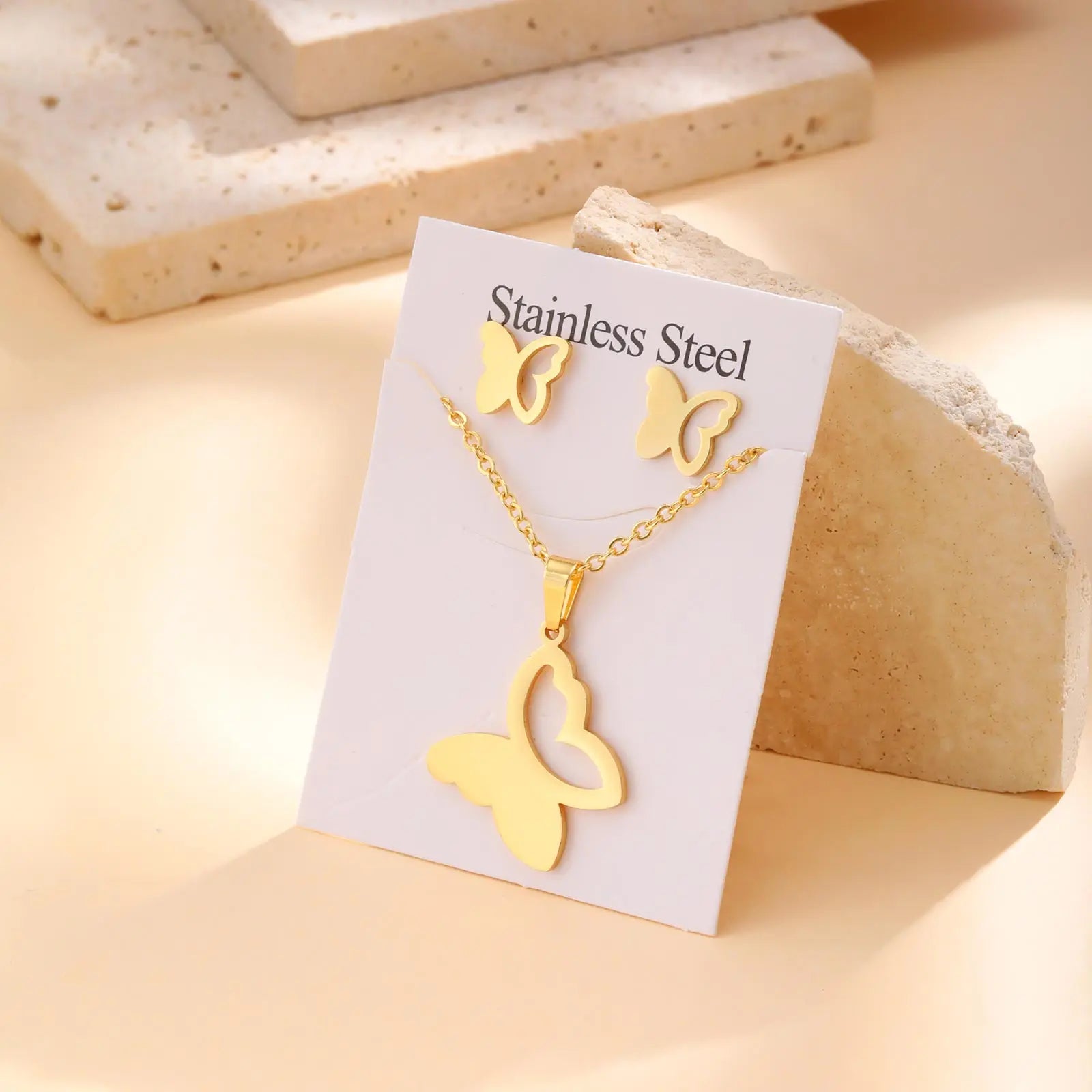 Giulisse Nature-Inspired Jewelry Set