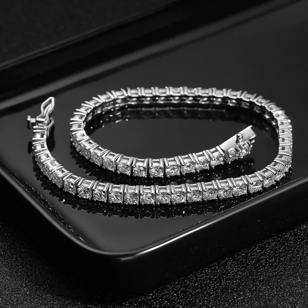 Brilliant Moissanite Tennis Bracelet in S925 Silver