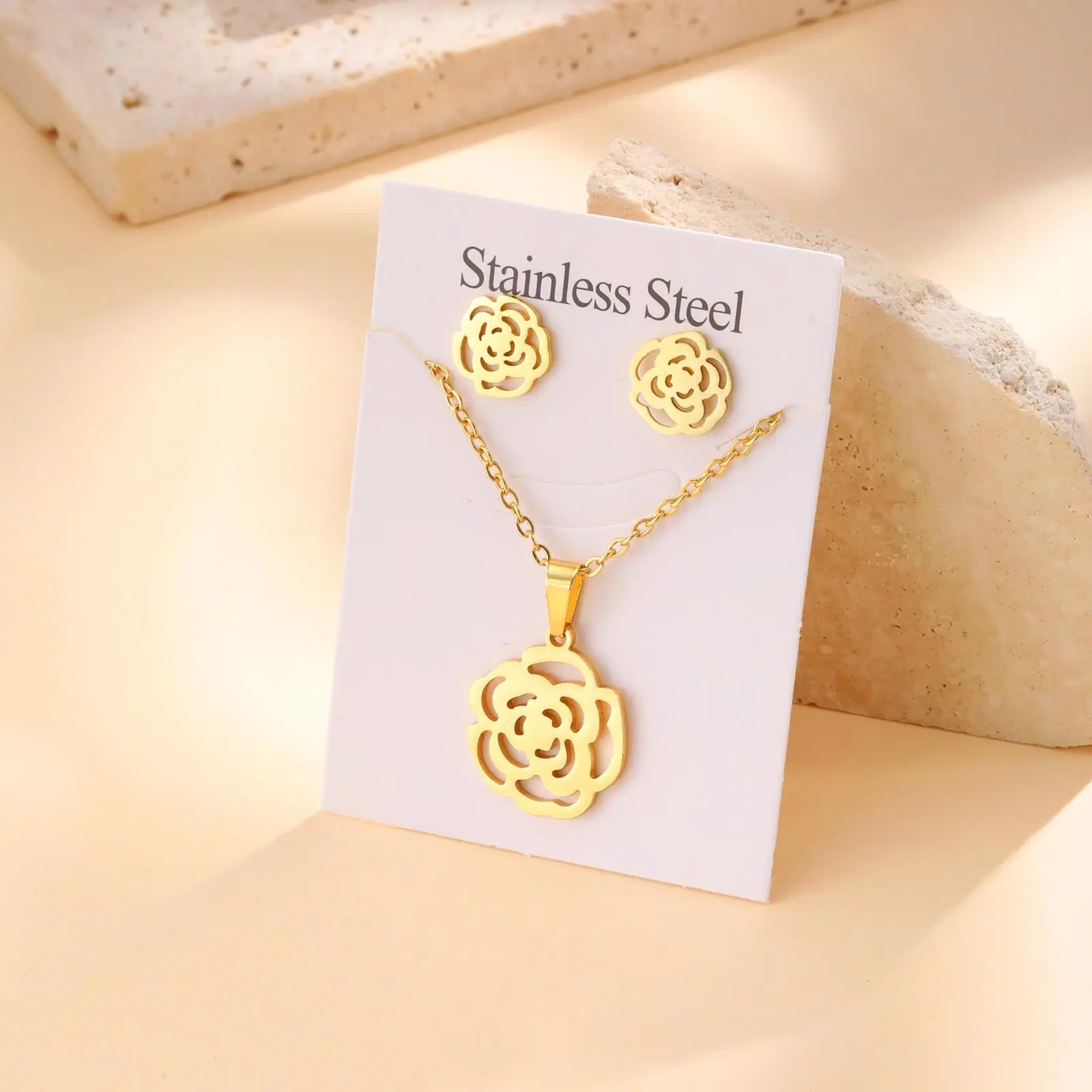 Giulisse Nature-Inspired Jewelry Set