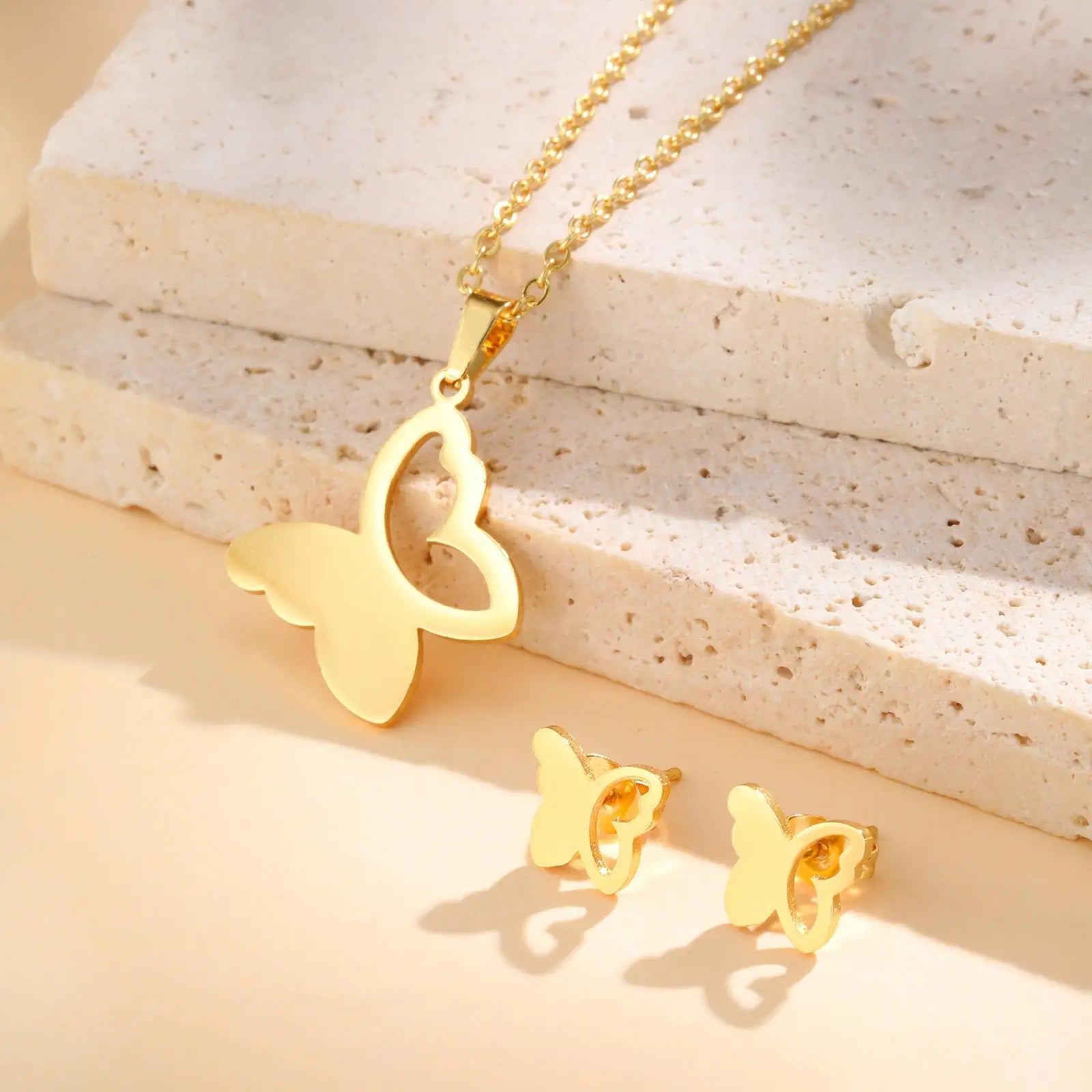 Giulisse Nature-Inspired Jewelry Set