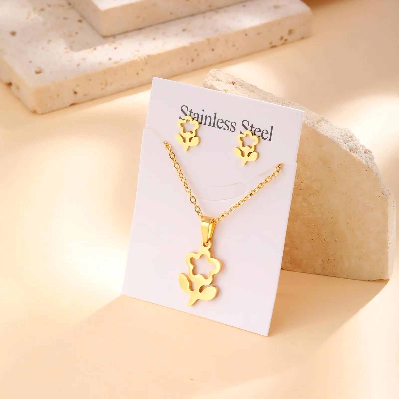 Giulisse Nature-Inspired Jewelry Set