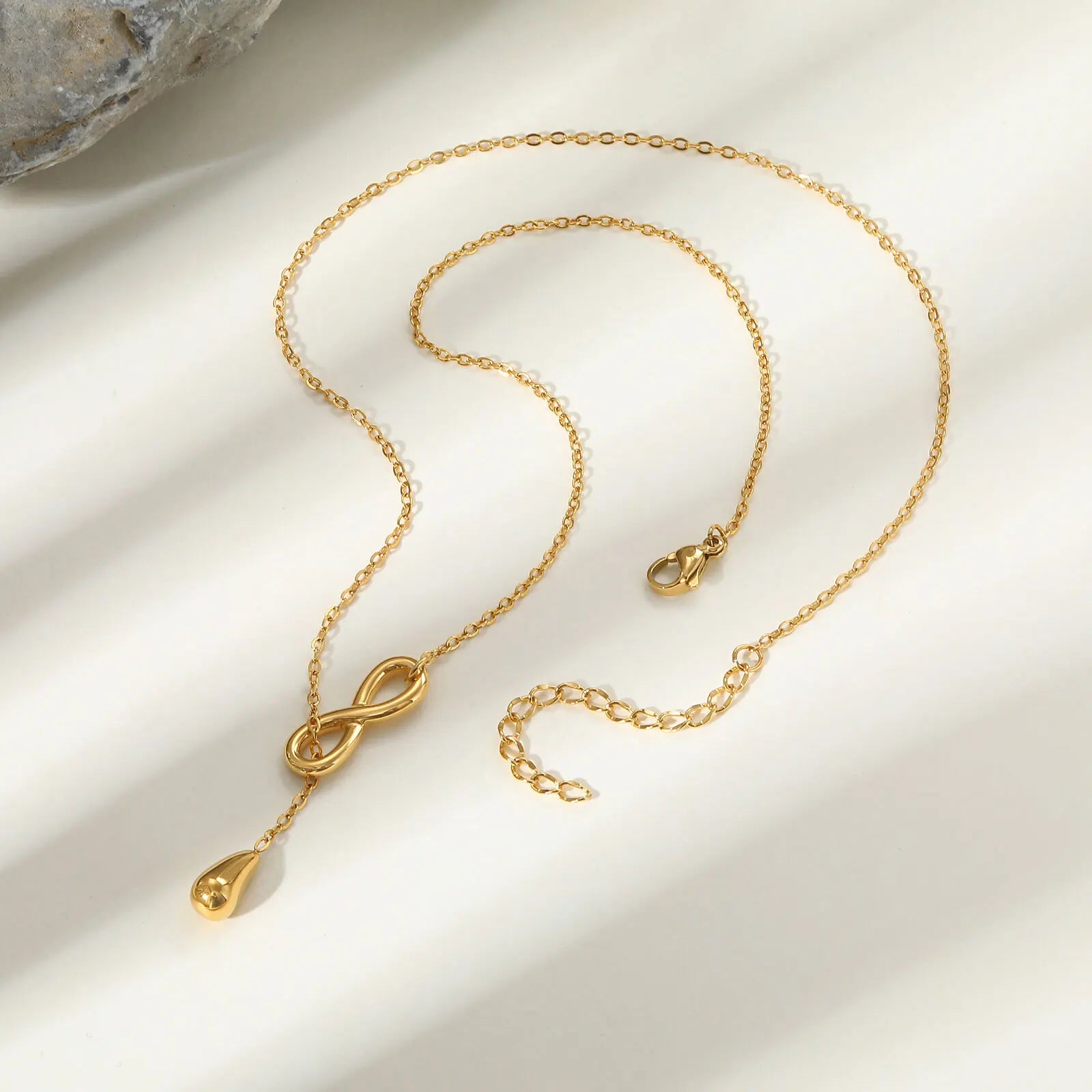 Giulisse Infinite Love Necklace