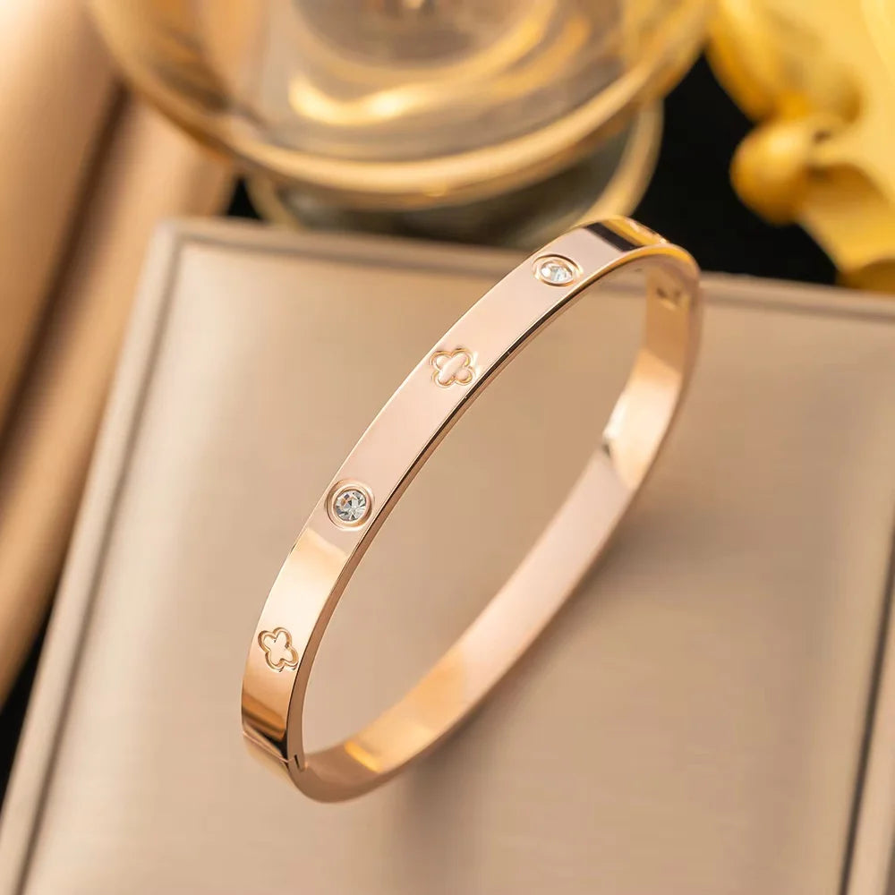 Elegant Clover Zircon Bangle – Gold Stainless Steel Bracelet for Women