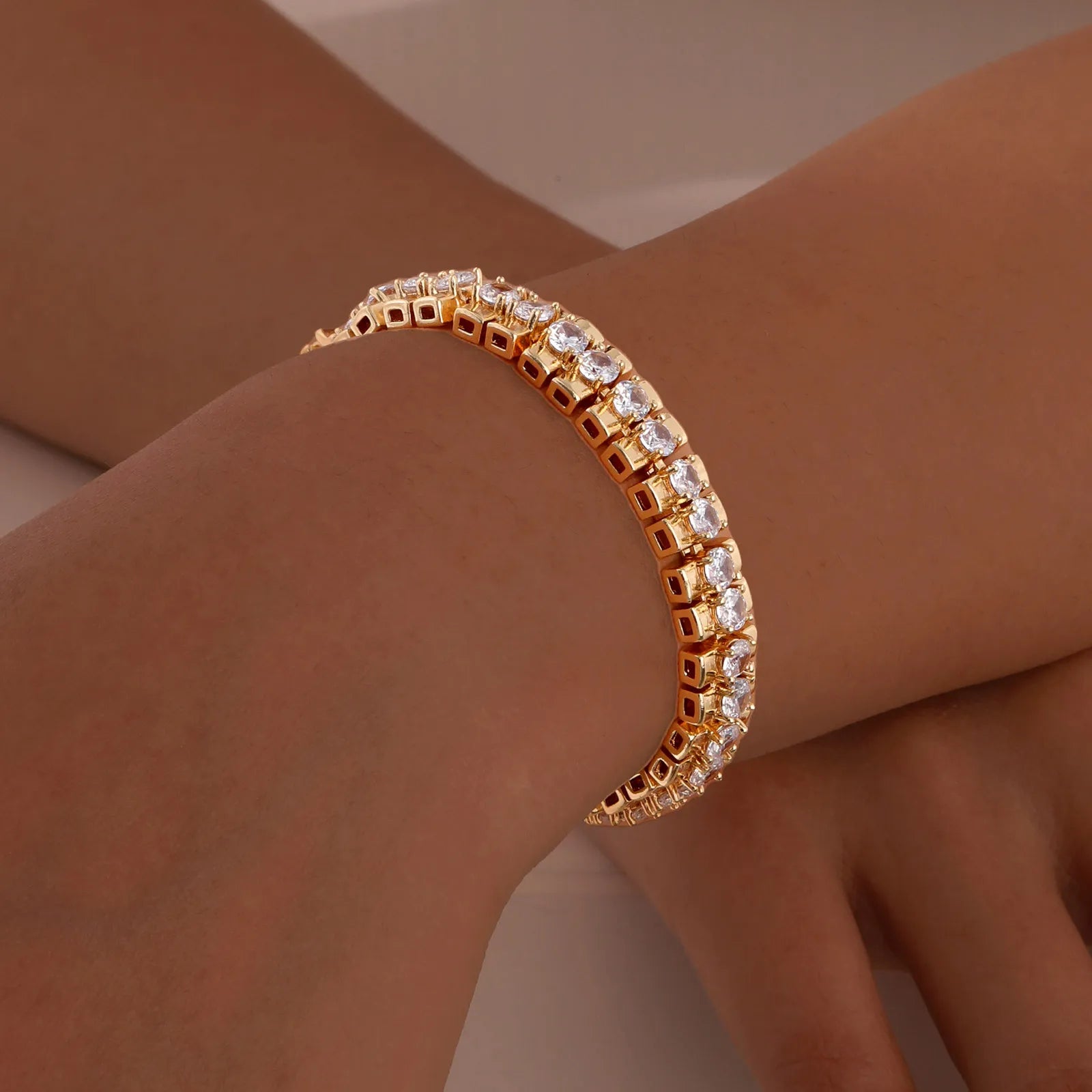 Luxury Paperclip Chain Bracelet – 14K Gold-Plated Adjustable Zircon Link Jewelry