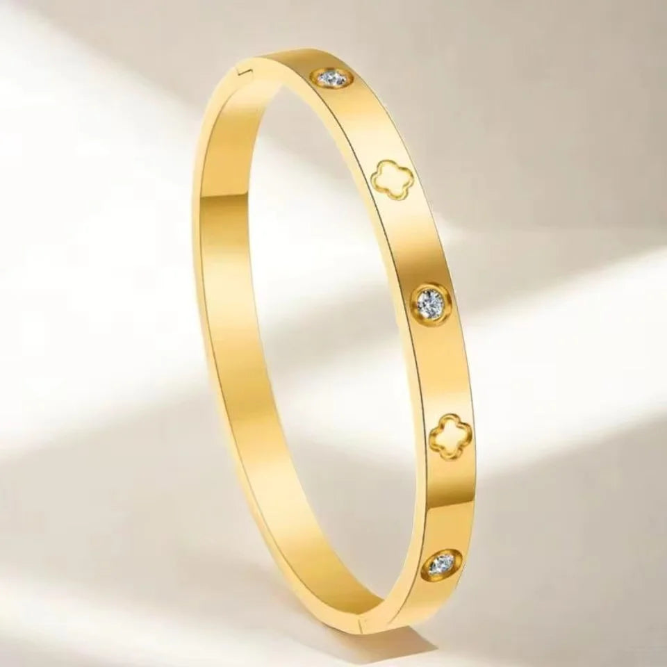 Elegant Clover Zircon Bangle – Gold Stainless Steel Bracelet for Women