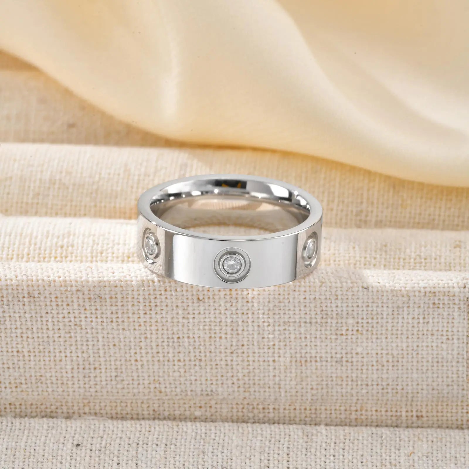 Luxury Gold-Plated Zircon Ring – Unisex Stainless Steel Jewelry, Sizes 5–12