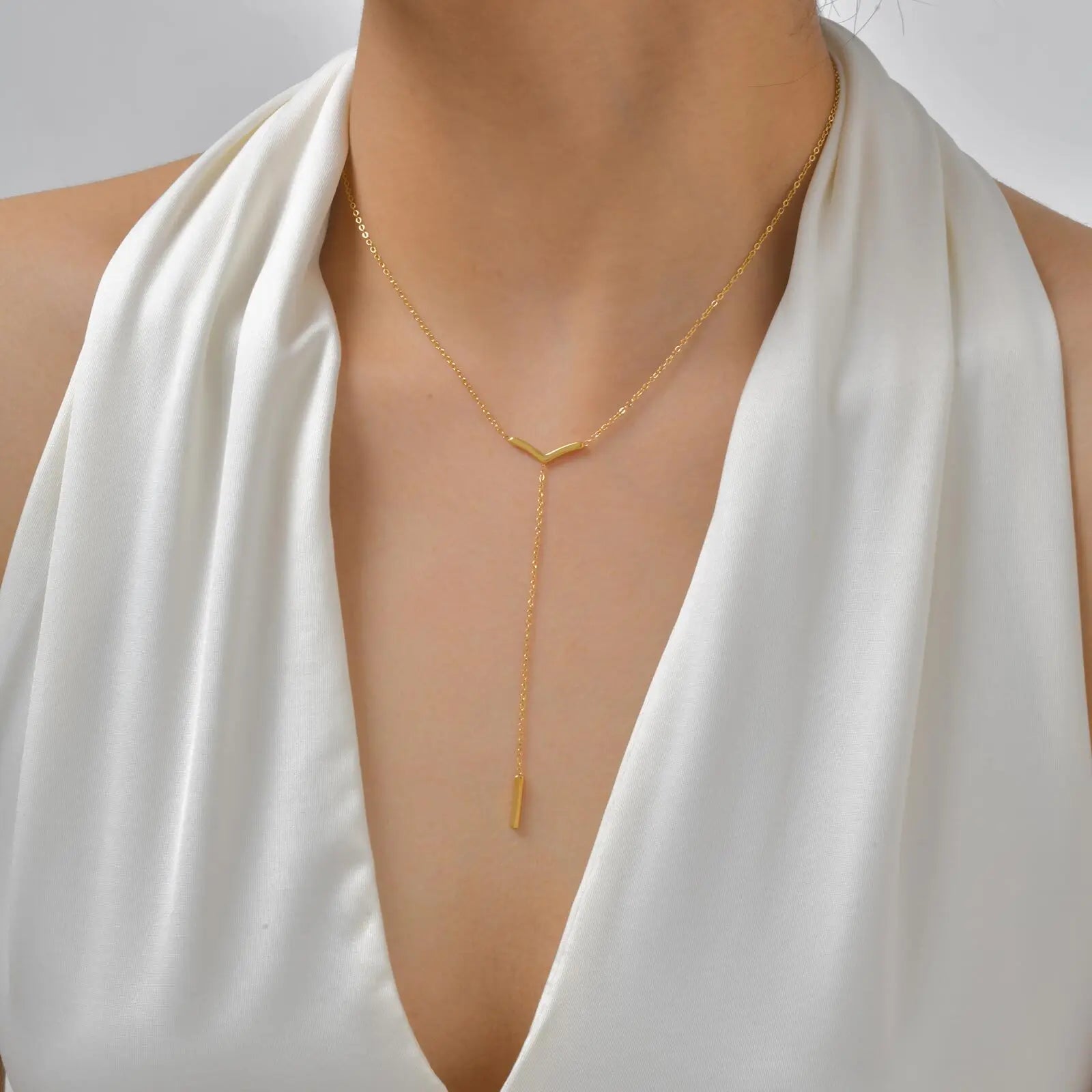 Giulisse Infinite Love Necklace