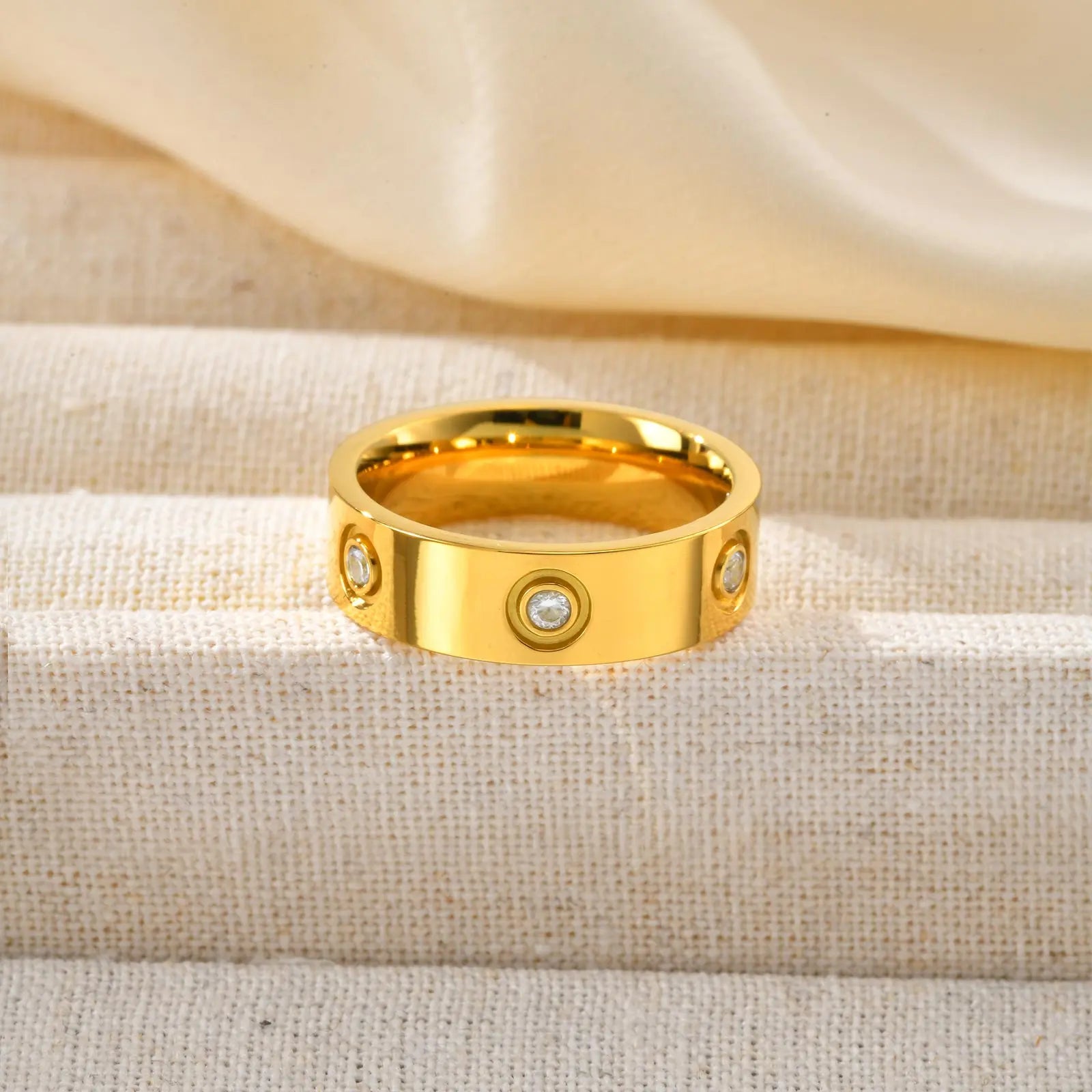 Luxury Gold-Plated Zircon Ring – Unisex Stainless Steel Jewelry, Sizes 5–12